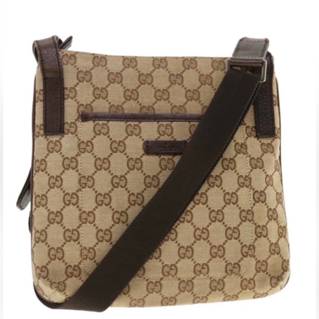 Great Condition Authentic Gucci Monogram Messenger Crossbody Shoulder Bag